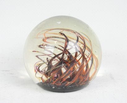 SELKIRK GLASS SCOTLAND. Boule presse-papier...