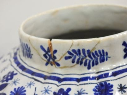 DELFT - Pot couvert en faïence à décor en...