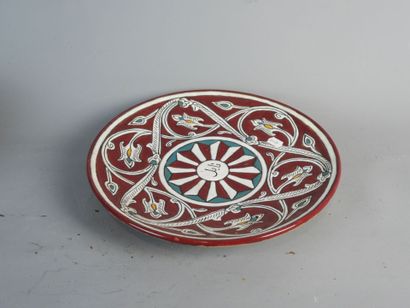 NABEUL, Tunisie.
Deux assiettes en faïence...