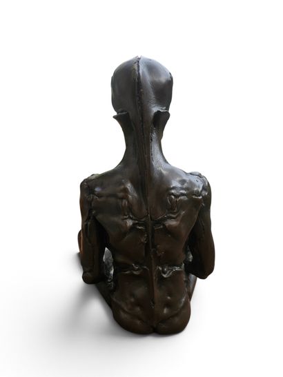 Jacques LE NANTEC (né en 1940).
Homme assis.
Sculpture...