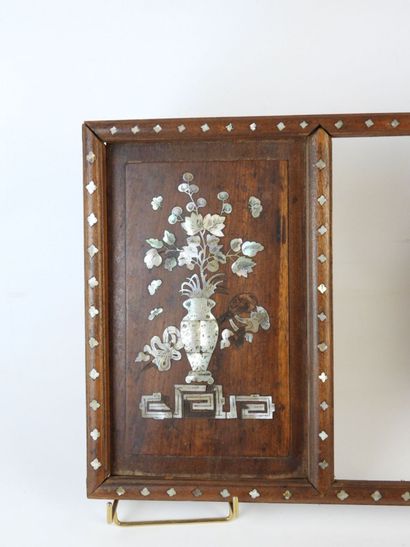 INDOCHINE : miroir triptyque en palissandre,...