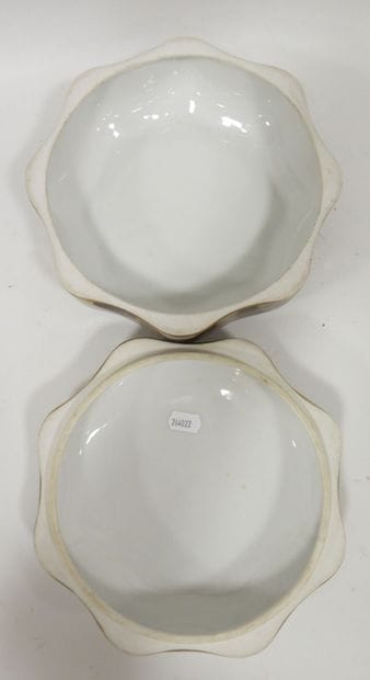 Camille THARAUD (1878-1956) Bonbonnière de...