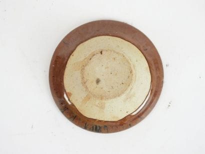 COUPE et une COUPELLE sur piédouche en grès...