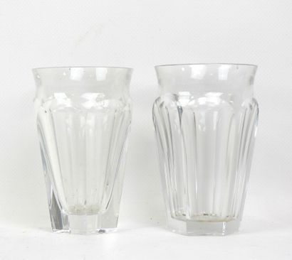 BACCARAT - Deux gobelets modèle 