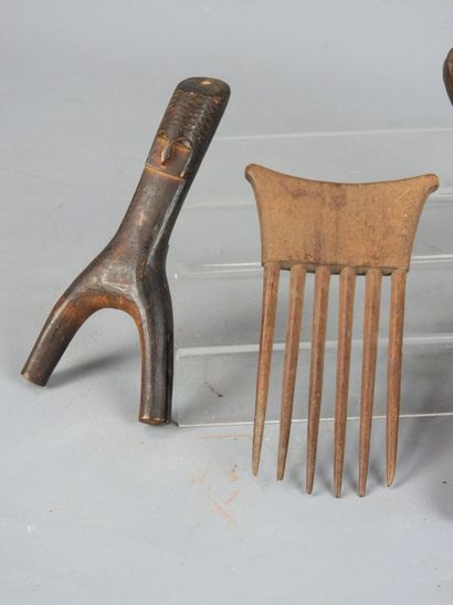 BAOULE, Côte d'Ivoire.
Quatre sujets en bois...