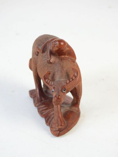 CHINE : réunion de 5 petites sculptures en...