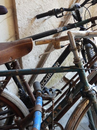 TROIS VELOS : Peugeot, Continental et Tive.Zer....