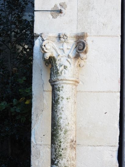 Corinthian column made of reconstituted stone....