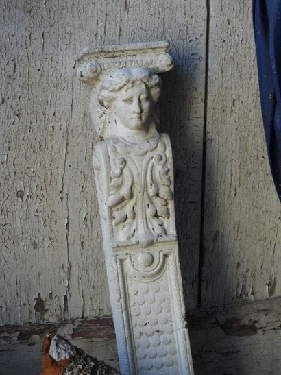 Set of garden ornaments including a pinecone,...