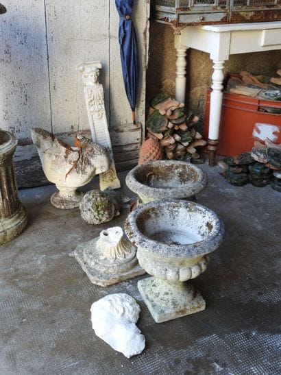 Set of garden ornaments including a pinecone,...