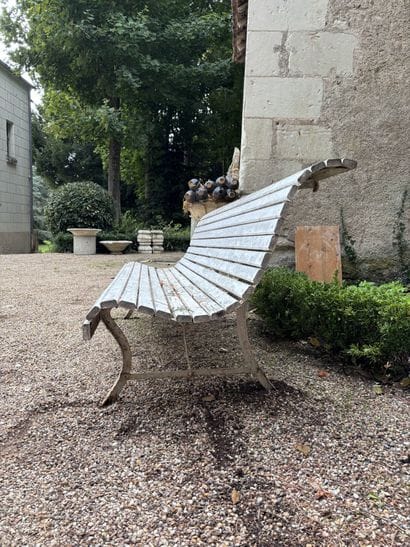 BANC DE JARDIN en lattes de bois et piétement...
