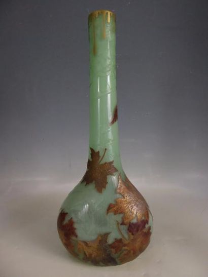 MONTJOIE : Grand vase soliflore en verre...