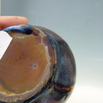 VASE A PANSE BASSE en céramique à lustre...