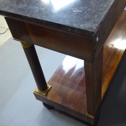 CONSOLE rectangulaire en acajou et placage...