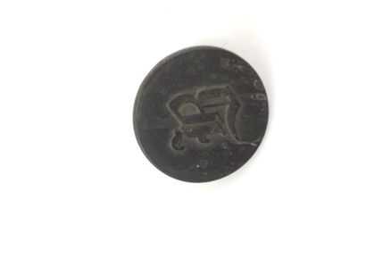 O. Un bouton. B. Comte de Bossancourt. 1...