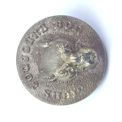 O. Un bouton. Rallye Reims. Monsieur L de...