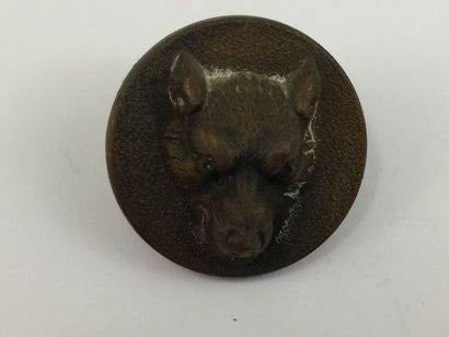 O. Un bouton. Monsieur du Verne. 1852-18...