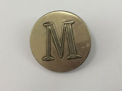 O. Un bouton. Equipage de la Breche. Monsieur...