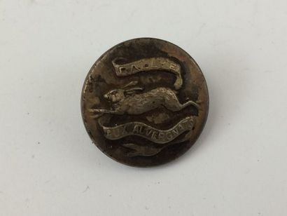 Un bouton. Général de Langlade. 1955