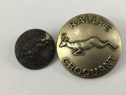 Oo. Paire de boutons. Rallye Croquant. Monsieur...