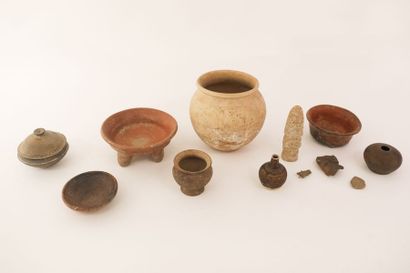 Beau lot d'objets archéologiques, principalement...