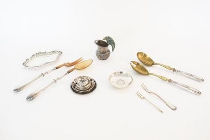 Lot en argent et métal argenté (couverts...