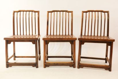 CHINE
Suite de huit chaises, XXe, bois, assise...