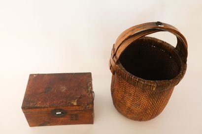 EXTRÊME-ORIENT
Panier, XXe, bois et vannerie,...