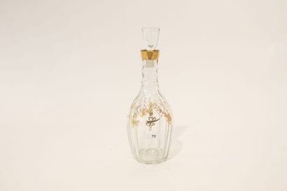 Carafon, XIXe, verre taillé rehaussé d'or,...