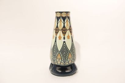 Grand vase d'époque Art nouveau, circa 1900,...