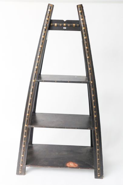 INDE
Étagère en faisceau, XX-XXIe, bois patiné...