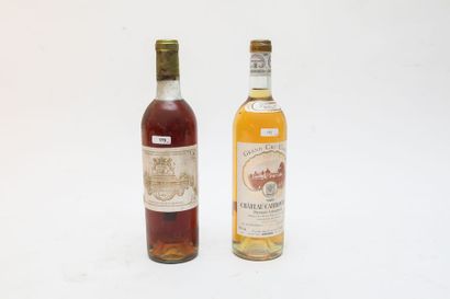 BORDEAUX
Blanc, deux bouteilles :

- (SAUTERNES),...