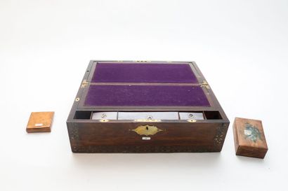 Coffret-écritoire, poignées latérales escamotables,...