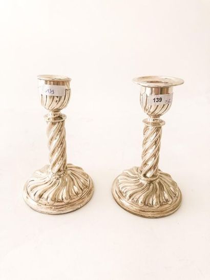 LONDRES
Pair of small torches with torso...