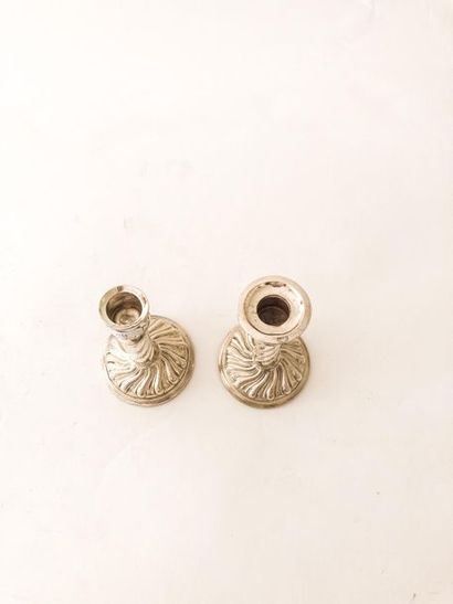 LONDRES
Pair of small torches with torso...