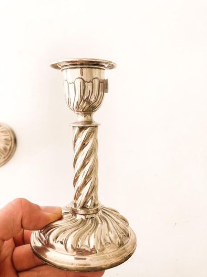 LONDRES
Pair of small torches with torso...