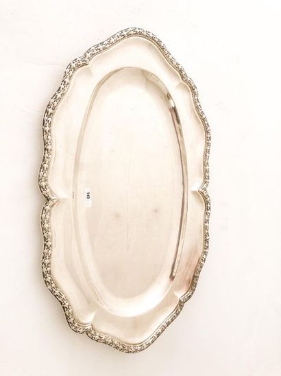 Oval scrolled oval tray, 20th century, silver...