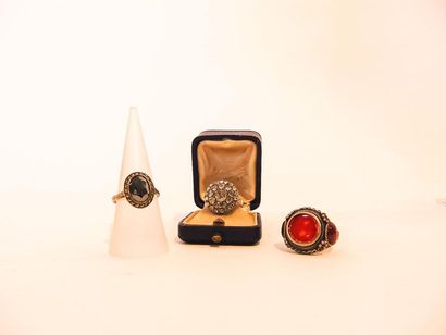 Diamond-paved bezel ring, with case, t. 53,...