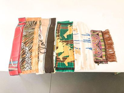 Set of scarves, six pieces (four squares...