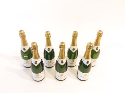 LUXEMBOURG
Sparkling white brut, Excellence...