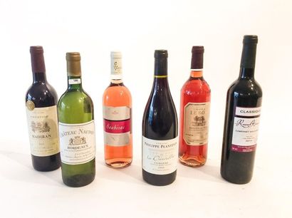 MISCELLANEOUS WINES, six bottles:

- BORDEAUX,...
