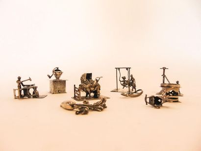 Set of miniature silver subjects, eleven...