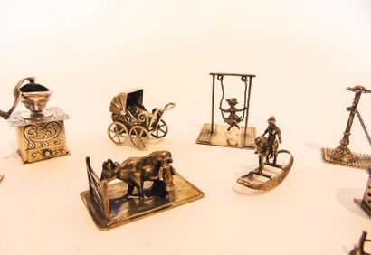 Set of miniature silver subjects, eleven...