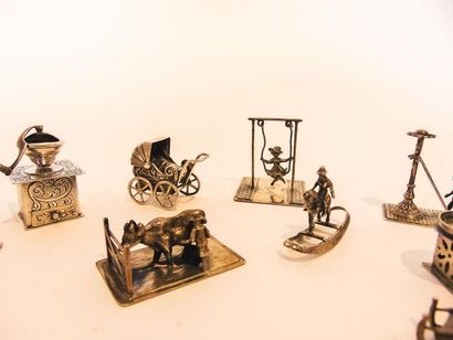 Set of miniature silver subjects, eleven...