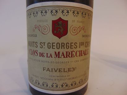 BOURGOGNE
Rouge, trois bouteilles :

- (NUITS-SAINT-GEORGES),...