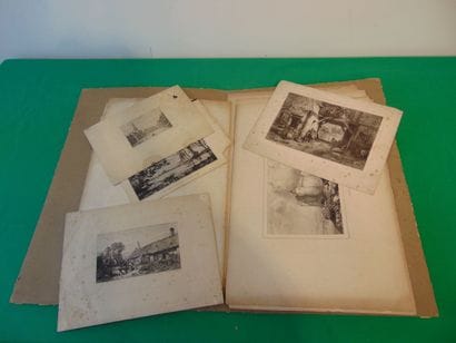 Farde contenant trois plans anciens et quatorze...