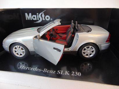 MAISTO (1/18)
Mercedes-Benz SLK 230, emballage...