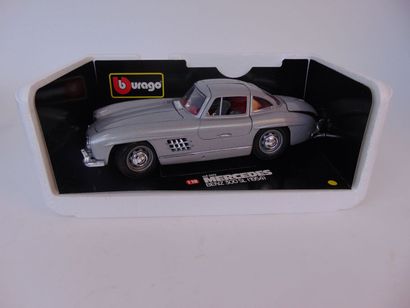BBURAGO (1/18)
Mercedes-Benz 300 SL (1954),...