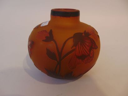 GALLÉ [d'après]
Fausse paire de vases-boules...
