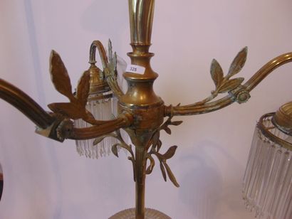 Lustre Belle Époque à trois bras de lumière...